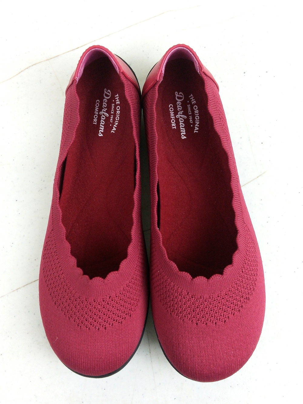 Dearfoams Original Comfort Misty  Slip-On Flats Women Size 7 Red Knit Upper